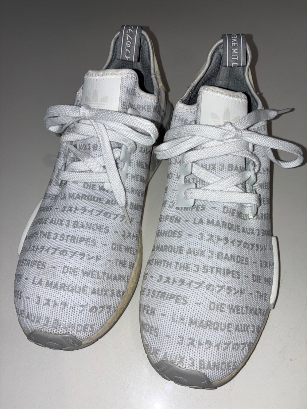 ADIDAS R1 Men’s White & Grey Athletic Sneakers Size 13. - Picture 2 of 9